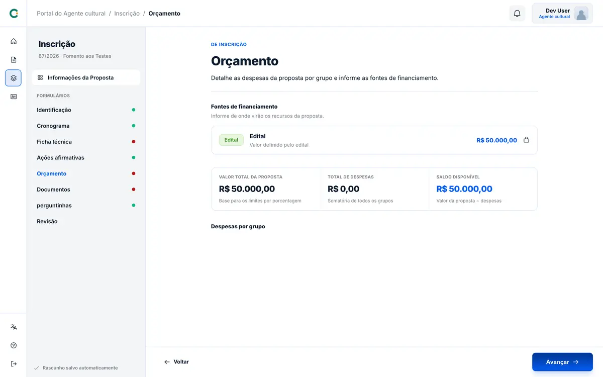 Formulário de orçamento com valor da proposta, total de despesas e saldo disponível.